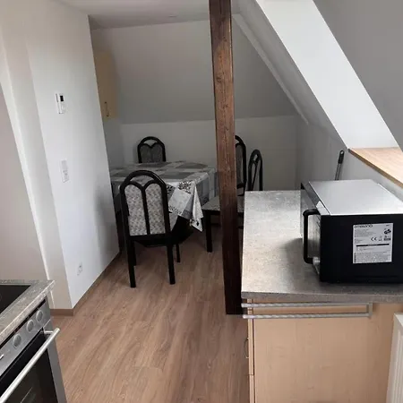 Neu! Dg Oben Lägenhet